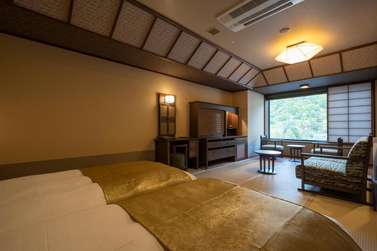 Hotel Jozankei Onsen Yurakusoan Sapporo Exterior foto