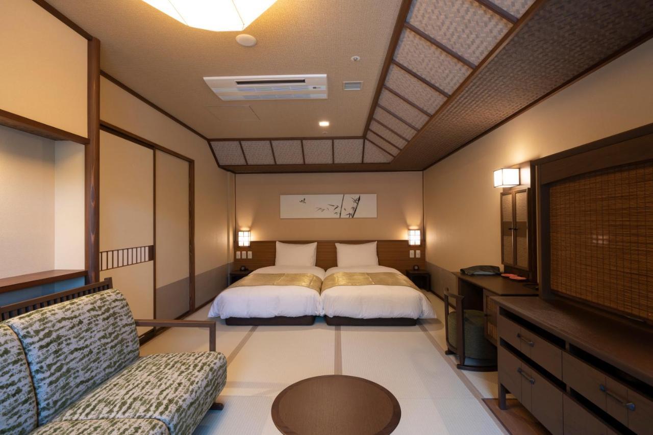 Hotel Jozankei Onsen Yurakusoan Sapporo Exterior foto