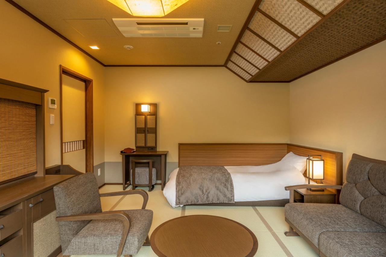 Hotel Jozankei Onsen Yurakusoan Sapporo Exterior foto